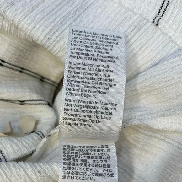 Madewell Puff-Sleeve Empire Top white and black Size  Medium - Picture 13 of 14